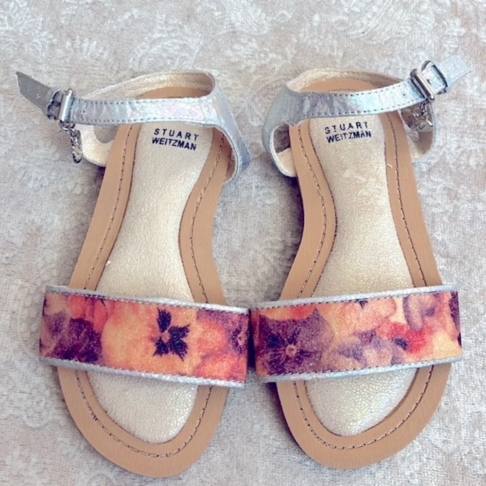 Brand New Stuart Weitzman Floral Metallic Iridescent Ankle Strap Sandals Heart